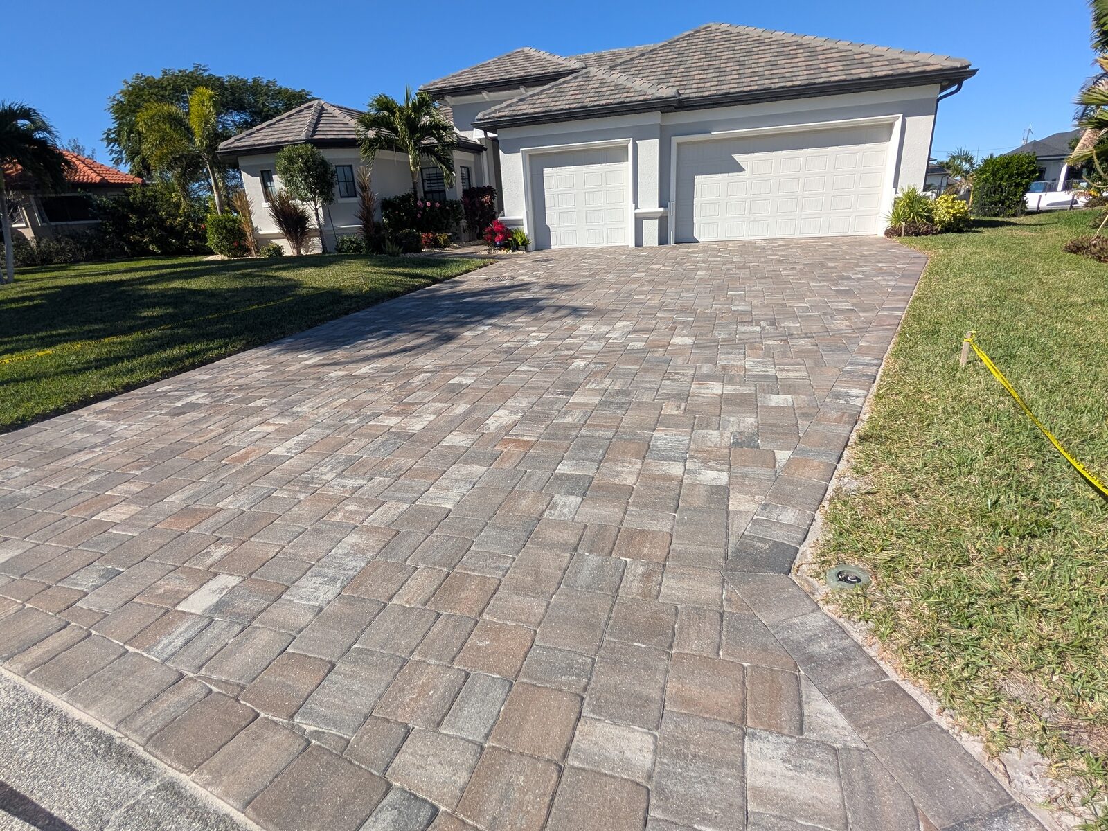Paver pool deck installation